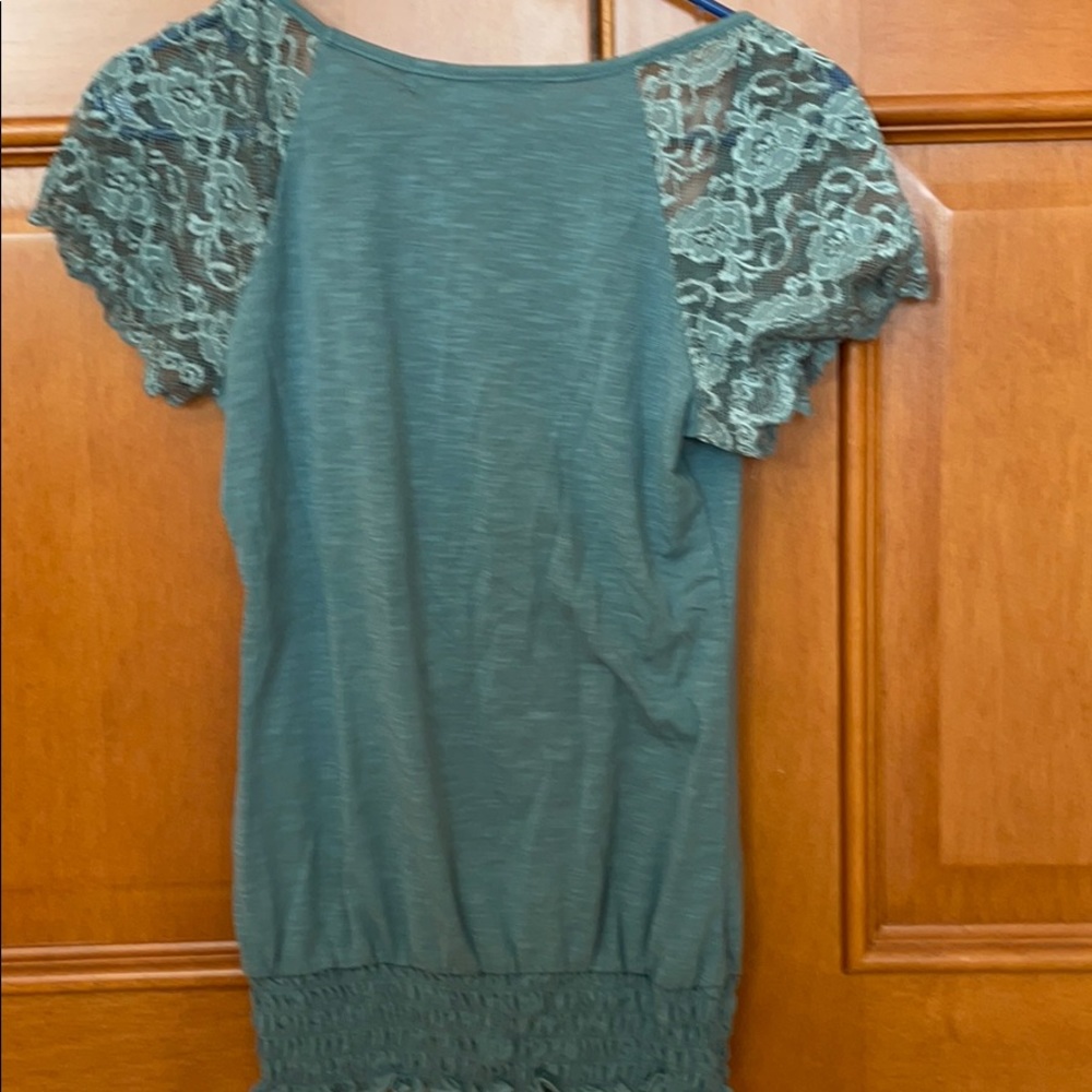 American Rag Small Top - Picture 2 of 5